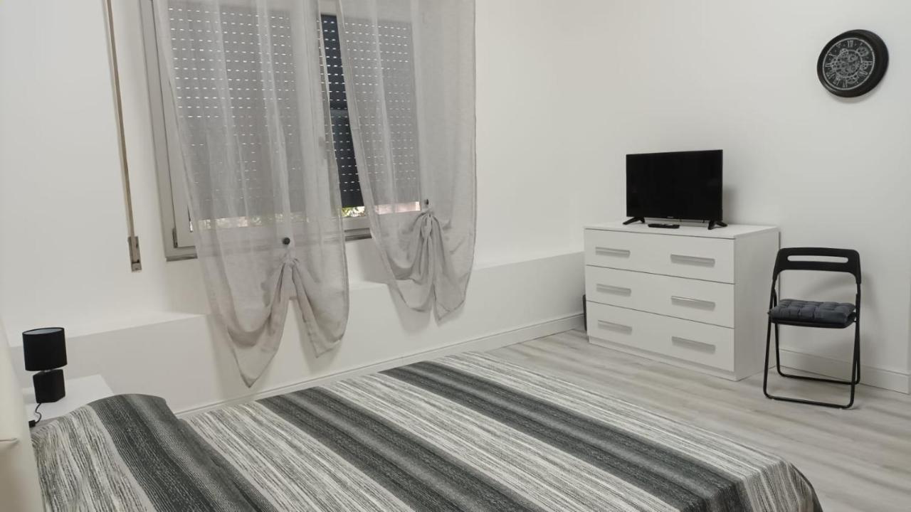 La Laguna Rooms SantʼAntìoco 외부 사진