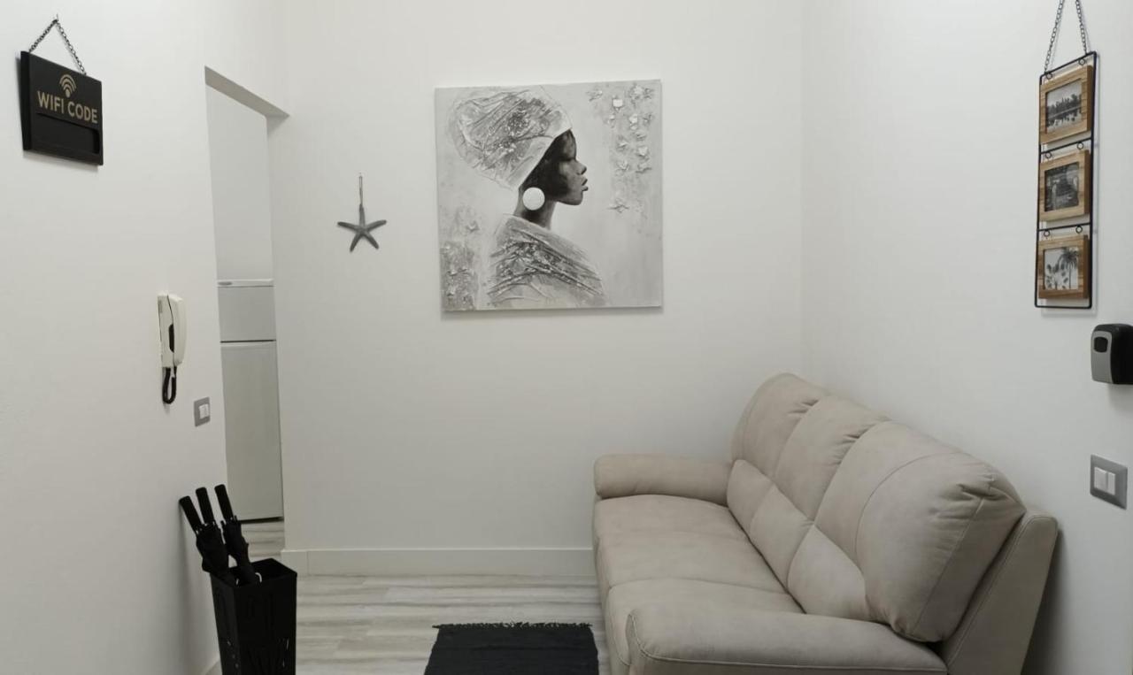 La Laguna Rooms SantʼAntìoco 외부 사진